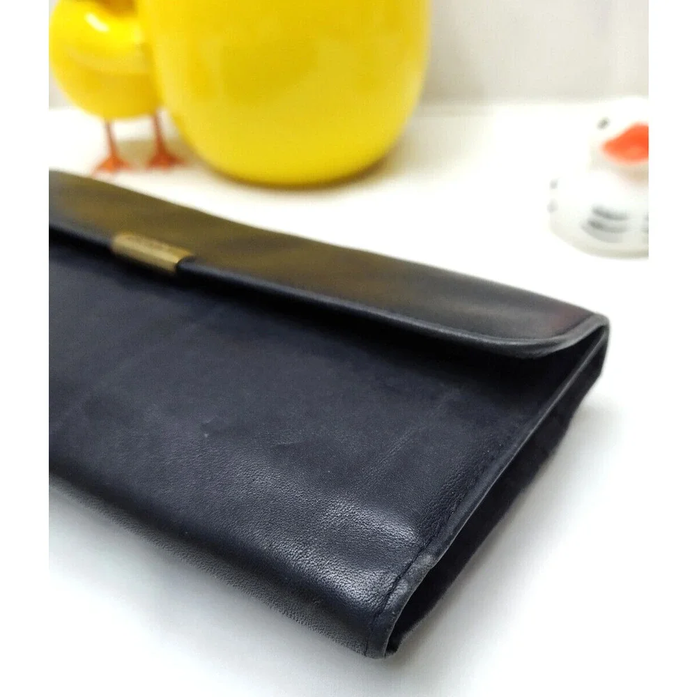 Buxton Black Leather Kisslock Credit Card ID Window Trifold Wallet